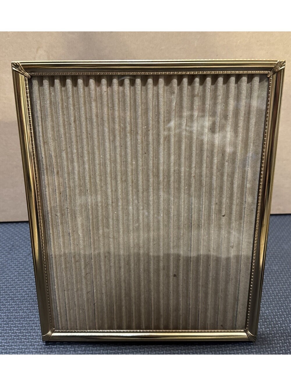Vintage 8” X 10” Gold Toned Metal Picture Frame Free Standing